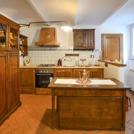 Apartament Lovely In With Kitchen Arezzo